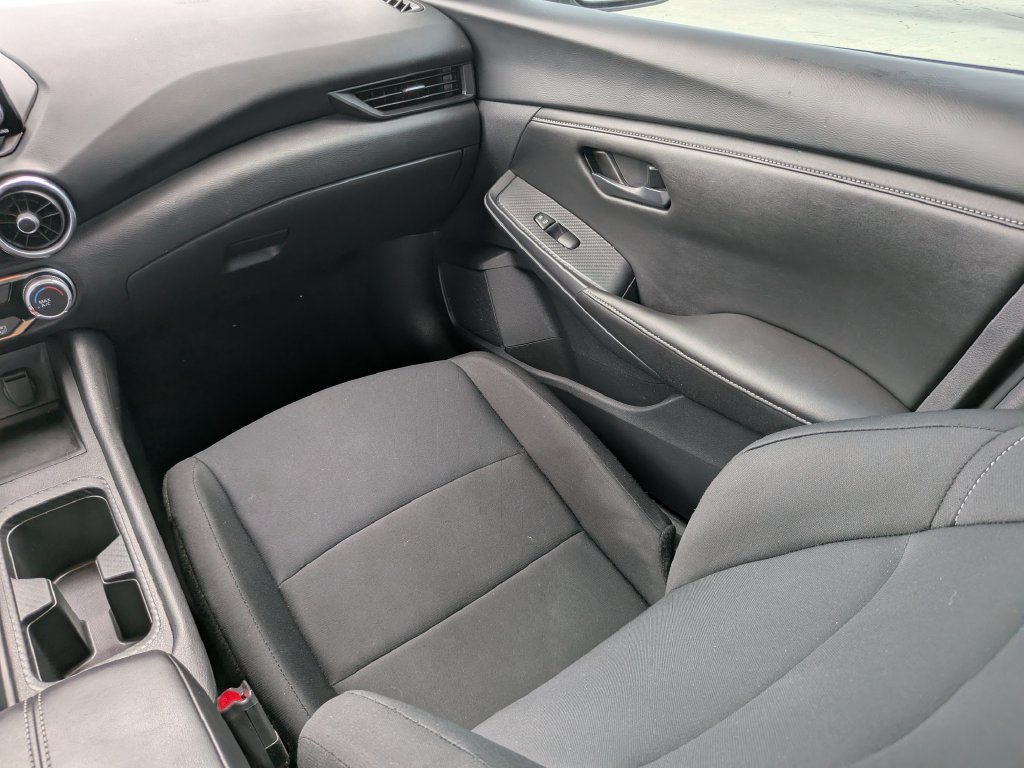Used 2024 Nissan Sentra S FWD image 17