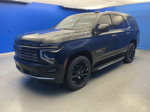 New 2026 Chevrolet Tahoe High Country w/ Sun And Tow Package AWD/4WD image 4