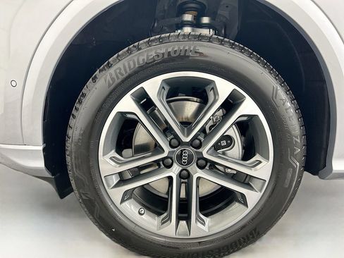 Certified 2025 Audi Q5 Premium w/ Premium Plus AWD/4WD image 29