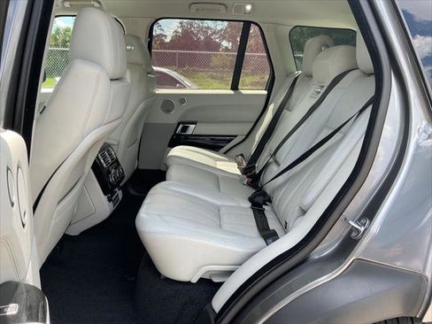 Used 2017 Land Rover Range Rover HSE AWD/4WD image 22