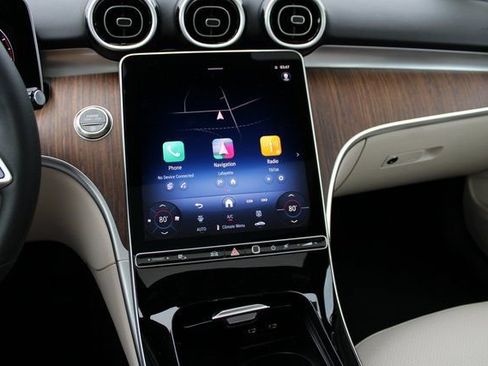 New 2025 Mercedes-Benz C 300 4MATIC Sedan image 24