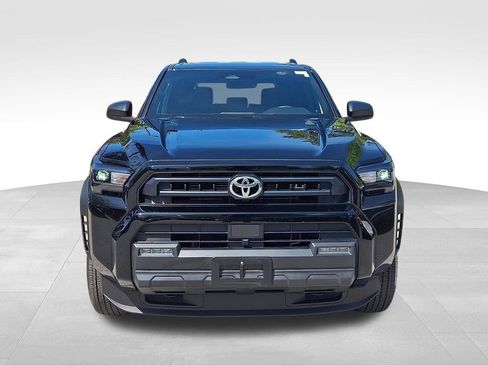 Used 2025 Toyota 4Runner SR5 image 2