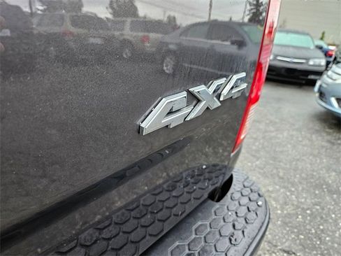 Used 2018 RAM 1500 Tradesman w/ Protection Group image 10