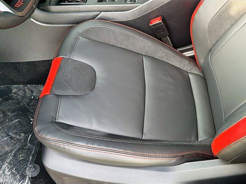 New 2025 Ford Ranger Raptor image 24