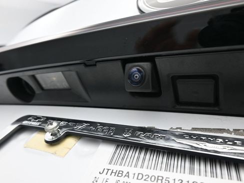 Used 2024 Lexus IS 300 300 image 38