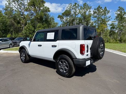 Used 2025 Ford Bronco Big Bend AWD/4WD image 3