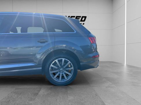 Used 2018 Audi Q7 3.0T Premium Plus w/ Premium Plus Package image 27