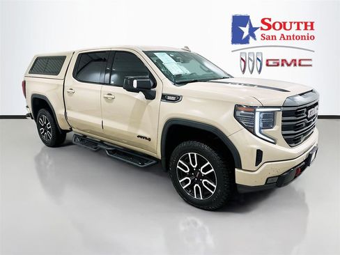 Used 2023 GMC Sierra 1500 AT4 image 1