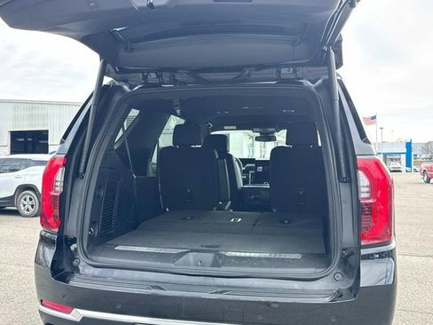 Certified 2025 GMC Yukon Denali image 13