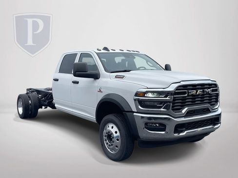 New 2026 RAM 5500 Tradesman w/ Chrome Appearance Group image 1