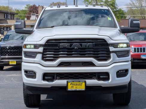 Used 2026 RAM 2500 Big Horn AWD/4WD image 2