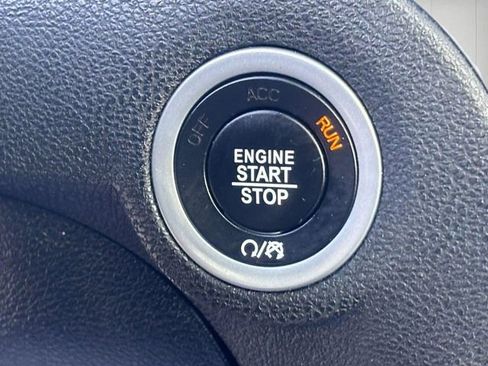 Used 2019 Chrysler 300 Touring L w/ Quick Order Package 22F image 20