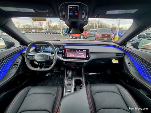 New 2026 Dodge Charger Daytona Scat Pack image 2