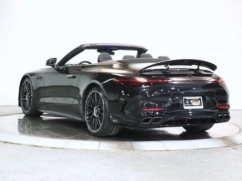 Used 2022 Mercedes-Benz SL 63 AMG 4MATIC image 3