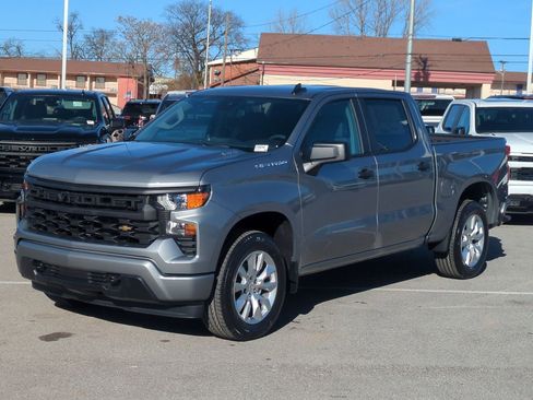Used 2026 Chevrolet Silverado 1500 Custom image 4