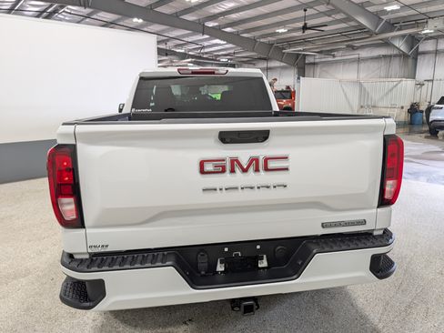 Used 2026 GMC Sierra 1500 Elevation AWD/4WD image 4