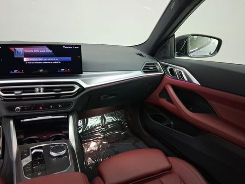 Used 2024 BMW M440i Coupe w/ Shadowloine Package RWD image 30