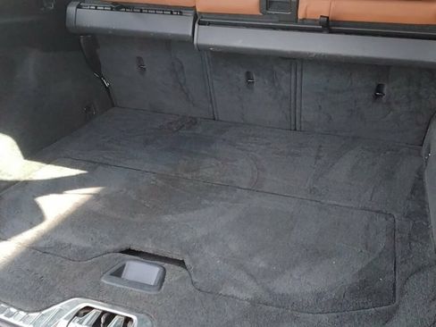 Used 2015 Volvo V60 T5 Platinum image 29