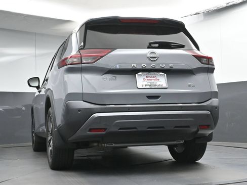 Certified 2023 Nissan Rogue SL FWD image 26