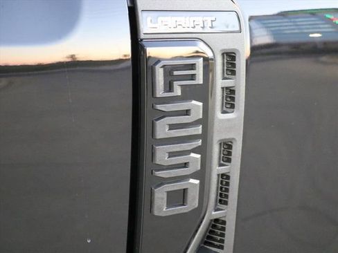 New 2026 Ford F250 Lariat w/ Black Appearance Package image 10