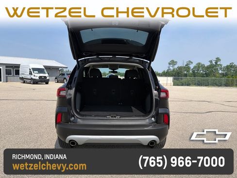 Used 2023 Ford Escape Active AWD/4WD image 7