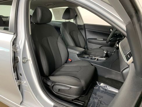 Used 2019 Kia Optima LX w/ LX 17" Wheel Package FWD image 34