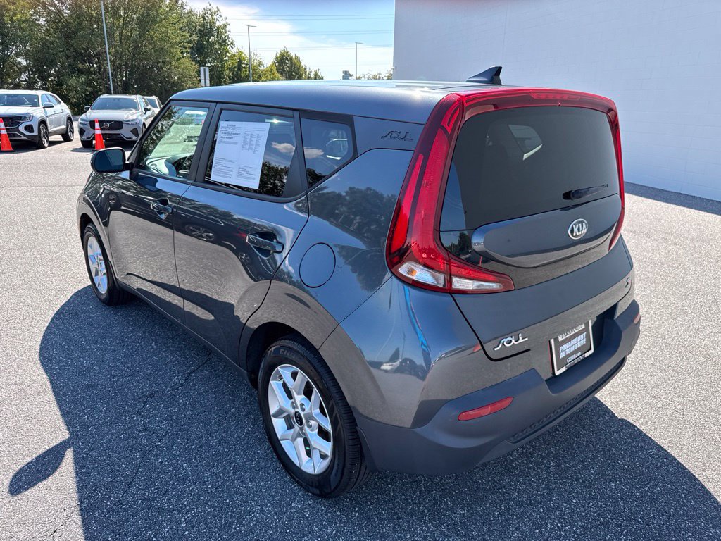 Used 2020 Kia Soul S FWD image 5