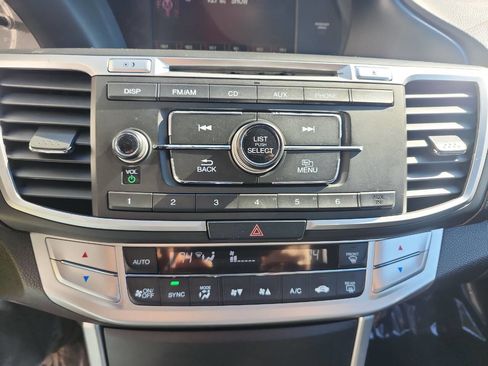 Used 2015 Honda Accord LX image 15