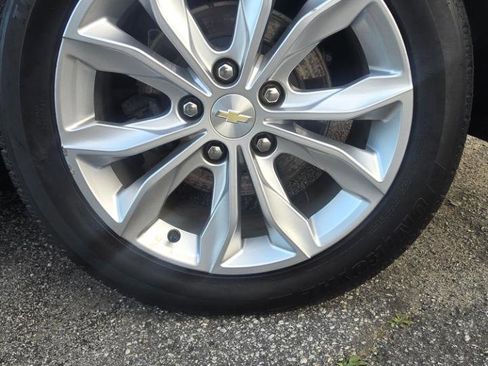Used 2020 Chevrolet Malibu LT FWD image 14