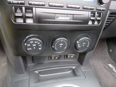 Used 2008 MAZDA MX-5 Miata Grand Touring w/ Premium Pkg image 21