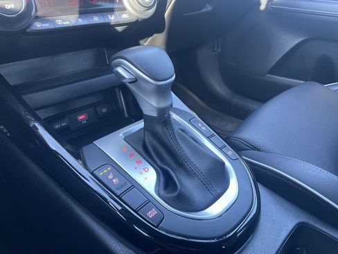 Used 2023 Kia Forte GT-Line w/ GT-Line Premium Package image 24