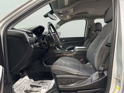 Used 2019 Chevrolet Tahoe LS w/ Max Trailering Package AWD/4WD image 11