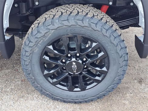 New 2026 Chevrolet Silverado 3500 LT w/ Trail Boss Package image 26