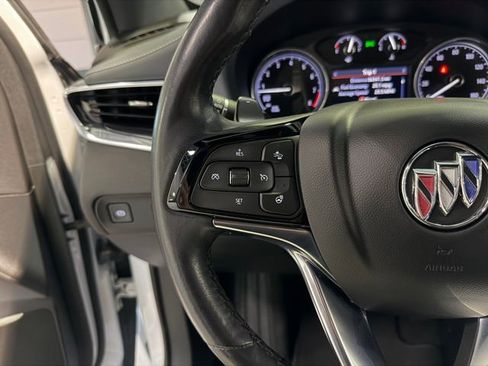 Used 2023 Buick Enclave Essence FWD image 18