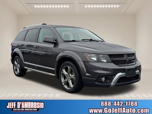 Certified 2017 Dodge Journey Crossroad image 1