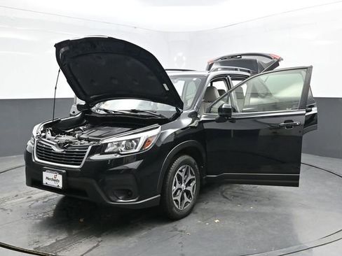 Used 2019 Subaru Forester Premium image 44