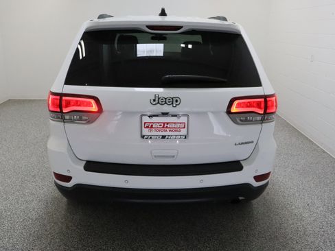Used 2021 Jeep Grand Cherokee Laredo X image 8