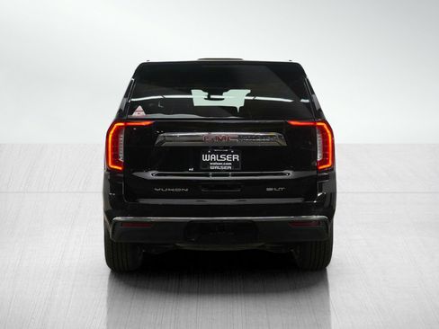 Used 2023 GMC Yukon SLT image 4