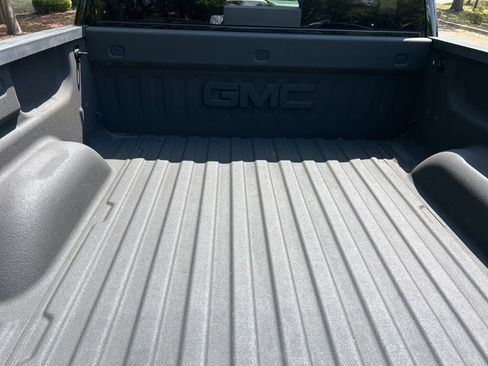 Used 2017 GMC Sierra 1500 SLT image 8