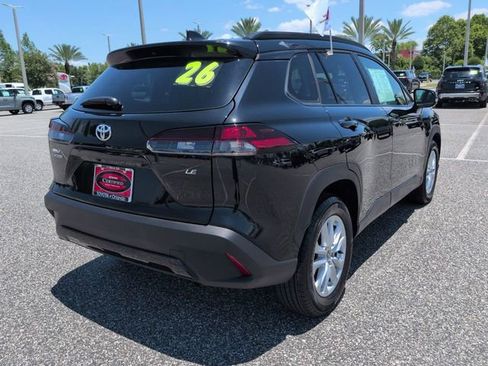 Certified 2026 Toyota Corolla Cross LE FWD image 4