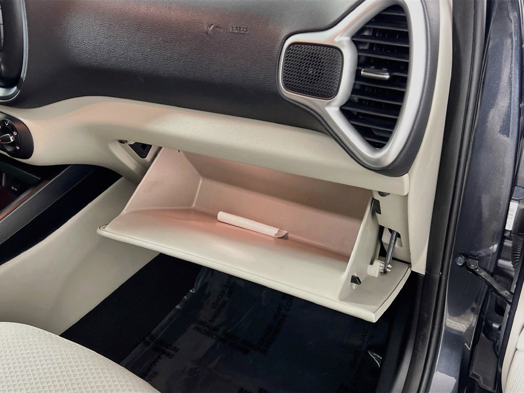 Used 2020 Kia Soul LX FWD image 30
