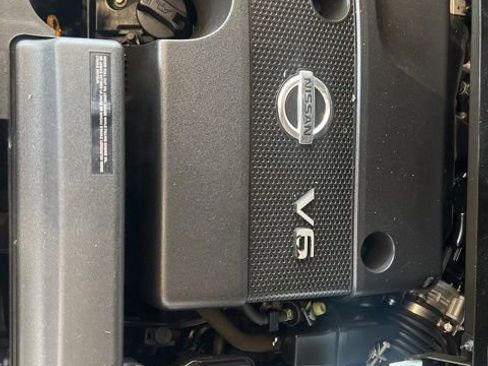 Used 2017 Nissan Murano SV image 28