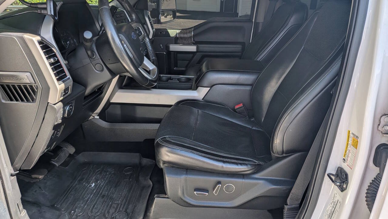Used 2018 Ford F350 4x4 Crew Cab Super Duty image 3