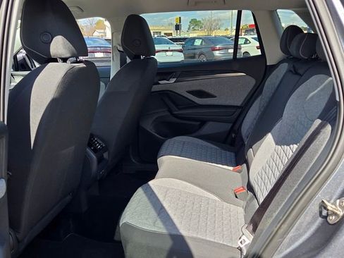 Used 2025 Volkswagen Tiguan S image 6