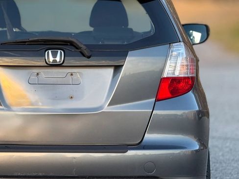Used 2011 Honda Fit Sport image 12