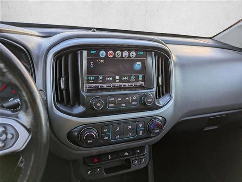 Used 2018 Chevrolet Colorado LT w/ Luxury Package, Chrome image 12