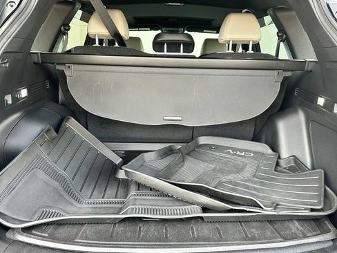 Used 2023 Honda CR-V Sport Touring image 9