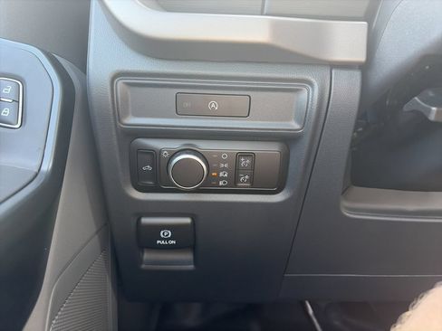 Certified 2025 Ford F150 XL AWD/4WD image 23