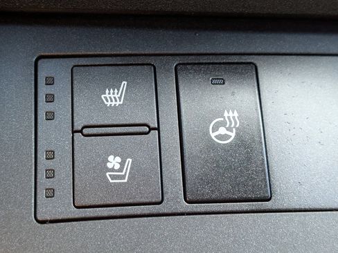 Certified 2024 Lexus IS 350 F Sport image 28