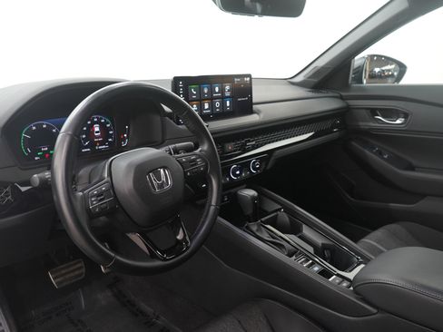 Used 2024 Honda Accord Sport image 24